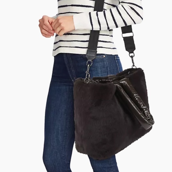 Think Rolyn Duplex Reversible Faux Fur Tote Travel Shoulder Work Gym Bag Black - Picture 2 of 9